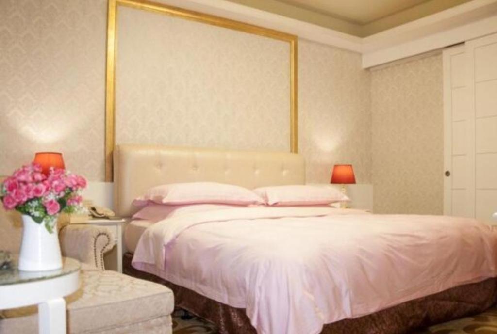 Eurasia International Hotel Донгуан Екстериор снимка